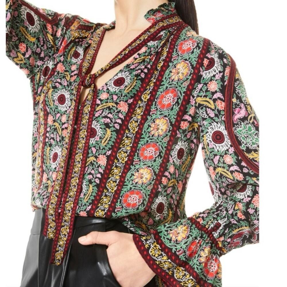 Alice + Olivia Reilly Ruffle Collar Blouse  Med